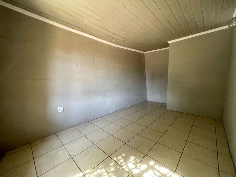 House For Sale in Kalbaskraal - Photo 6