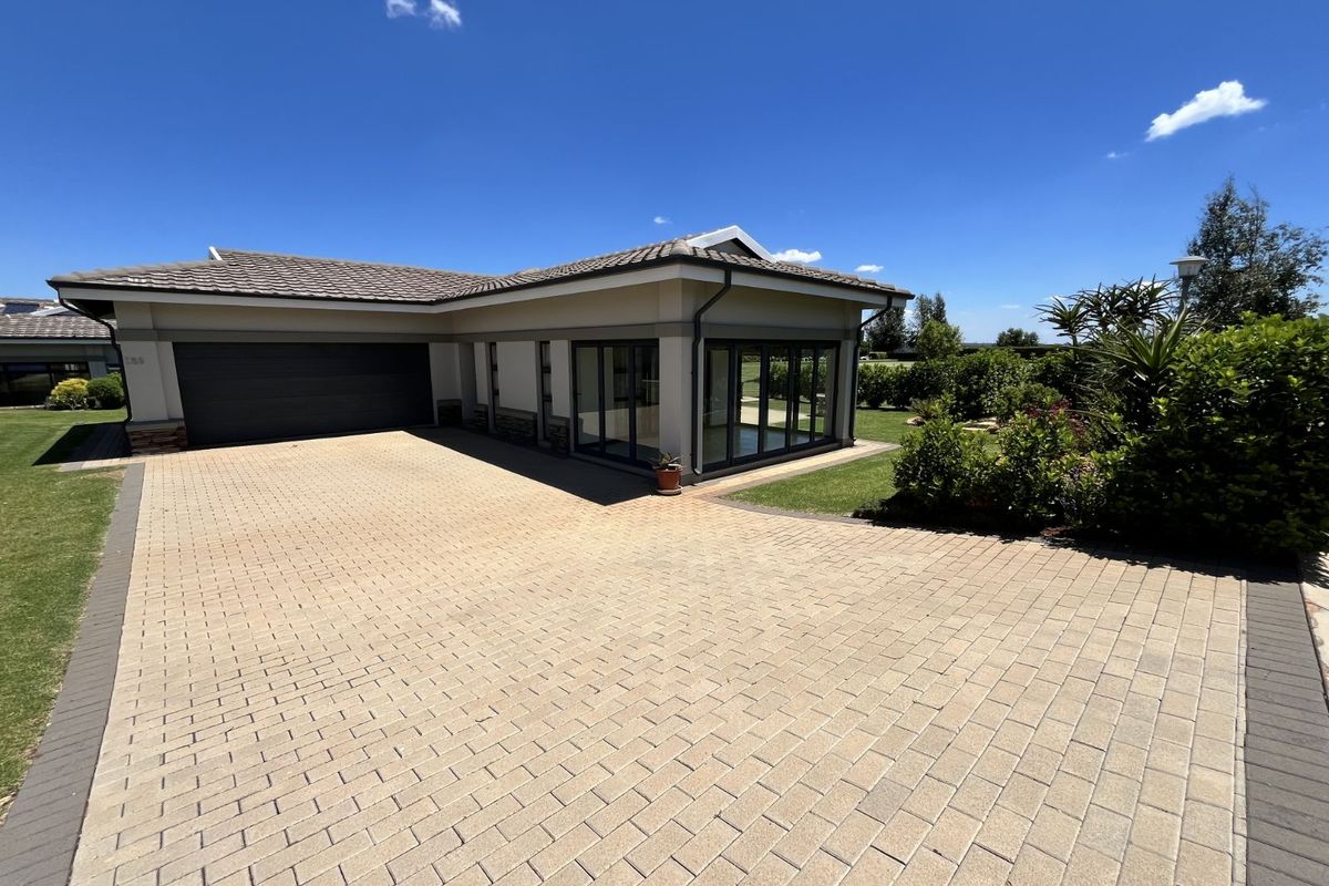 House For Sale in Eastlands Mature Lifestyle Estate - Photo 4