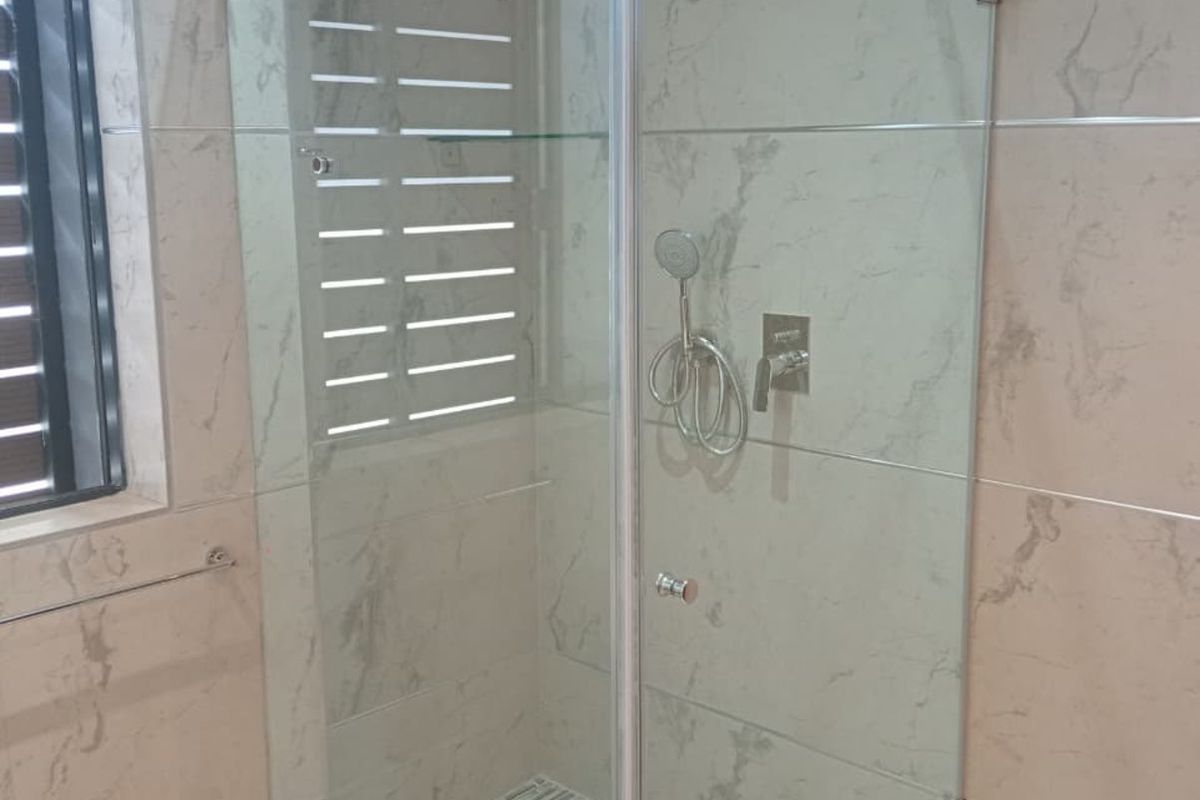 House For Sale in Morningside - Photo 5