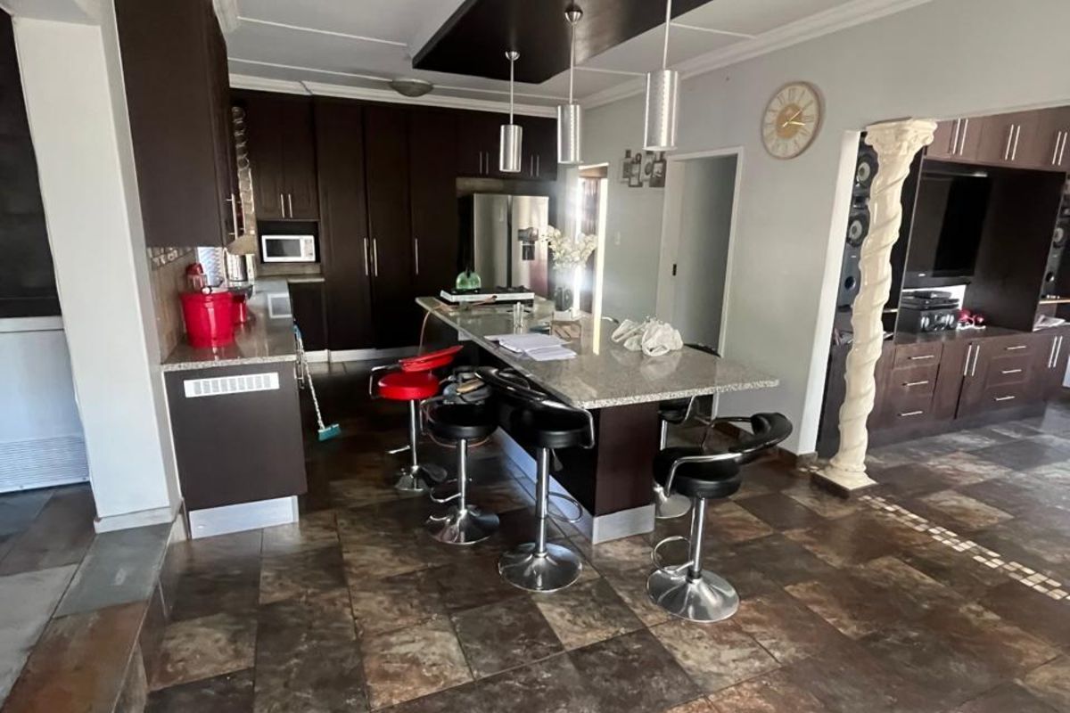 House For Sale in Pretoria Gardens - Photo 5