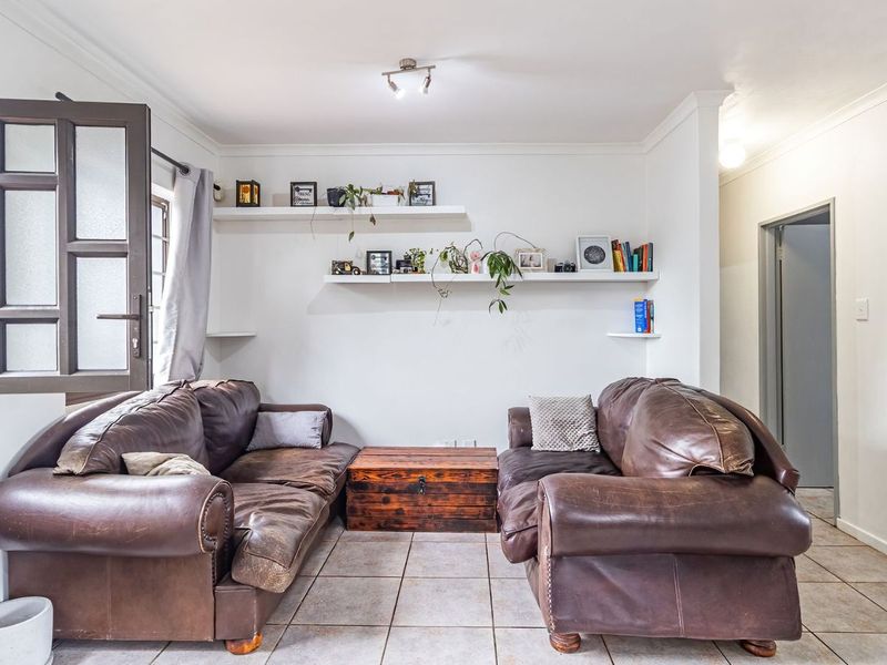 House For Sale in Bay Park - Photo 9