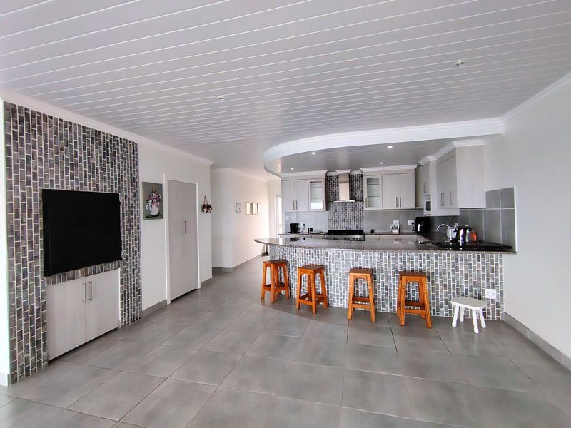House For Sale in Monte Christo - Photo 3
