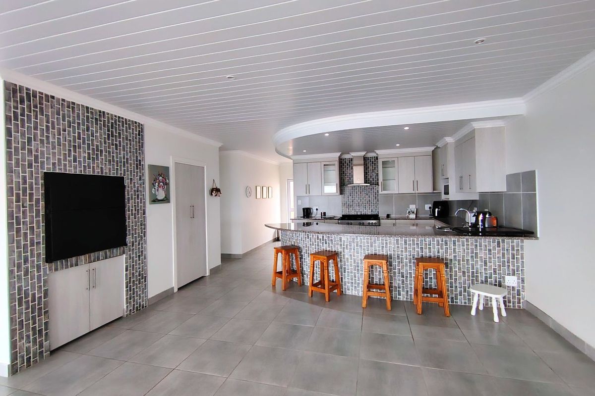 House For Sale in Monte Christo - Photo 3