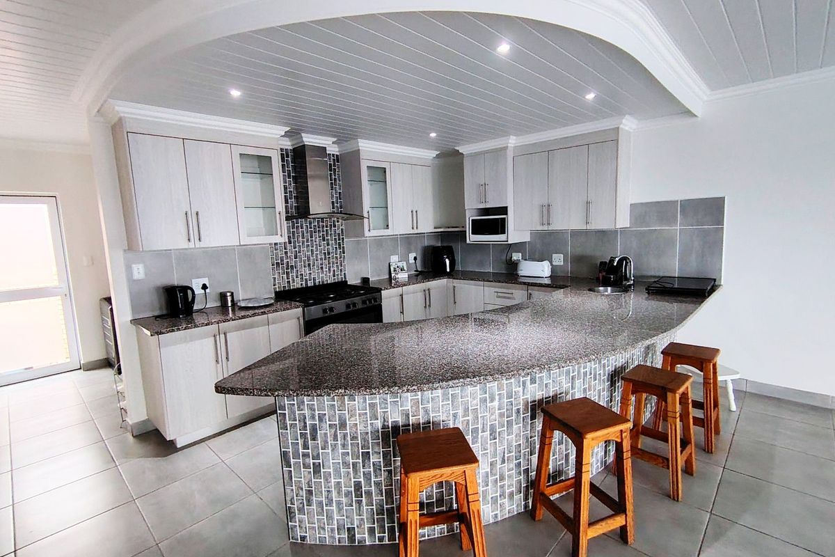 House For Sale in Monte Christo - Photo 4