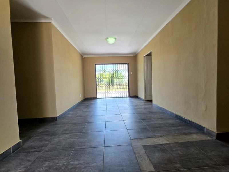 Commercial To Rent in Secunda Central - Photo 5