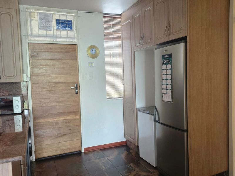 Apartment For Sale in Bedford Gardens - Photo 3