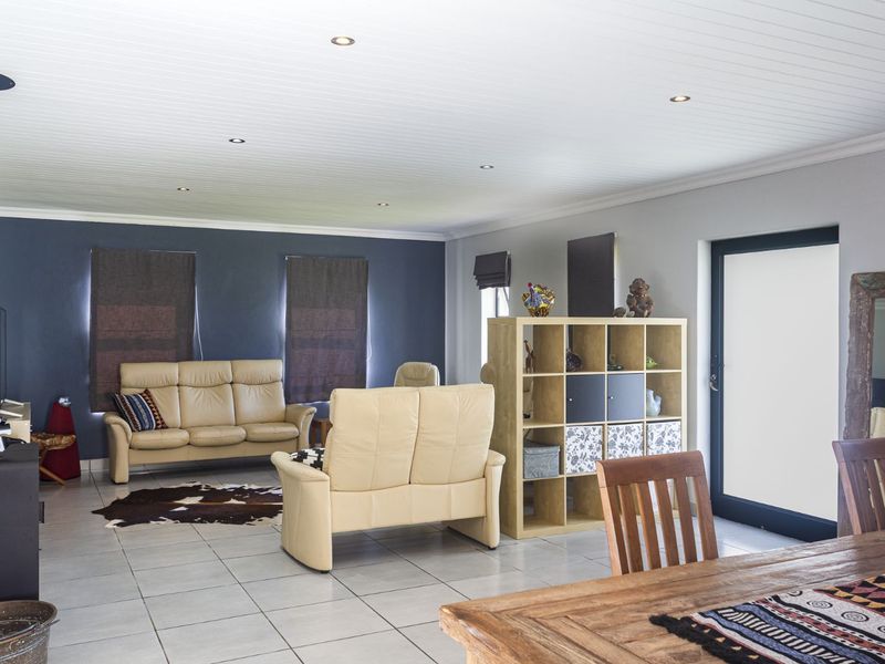 House For Sale in Blue Mountain Village - Photo 9