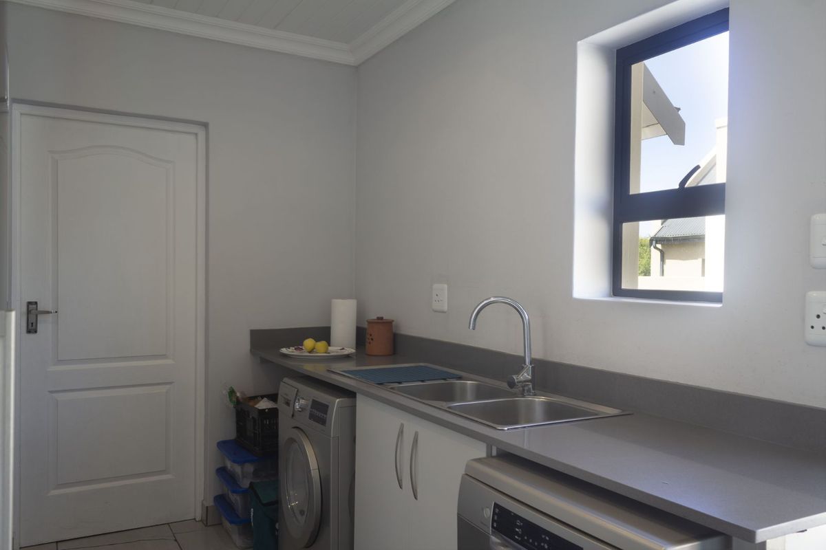 House For Sale in Blue Mountain Village - Photo 5