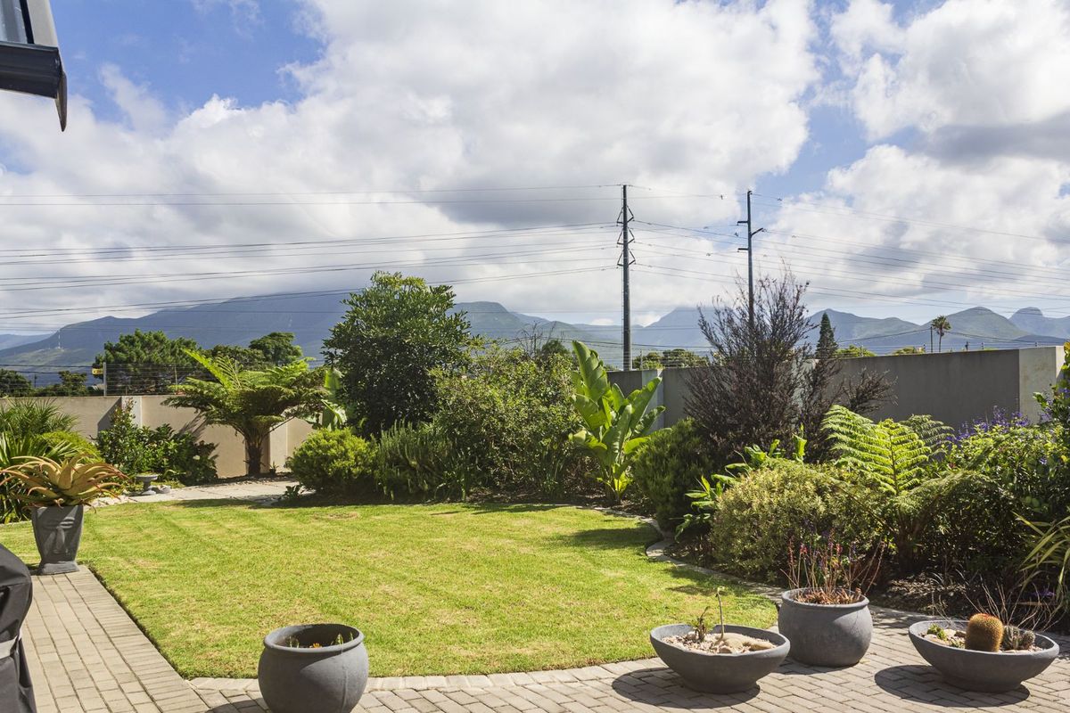 House For Sale in Blue Mountain Village - Photo 3