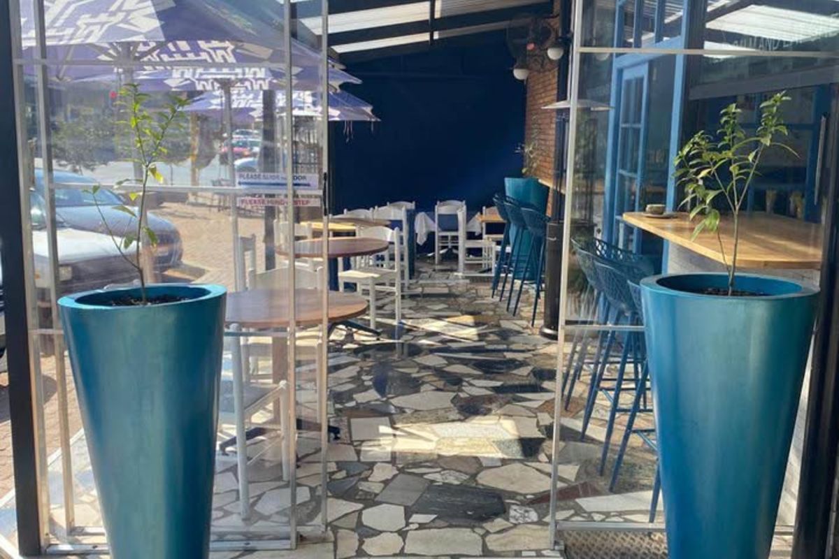 Retail For Sale in Linden - Photo 4