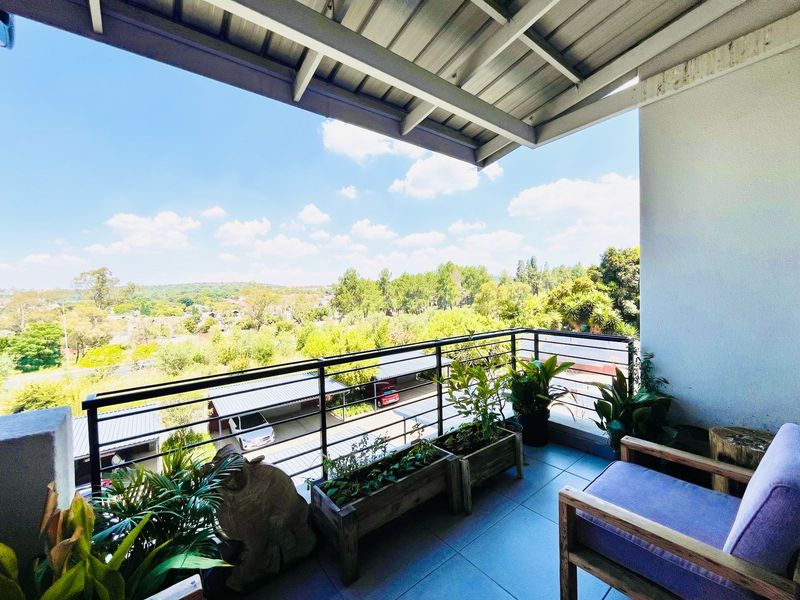 Apartment For Sale in Lonehill - Photo 7
