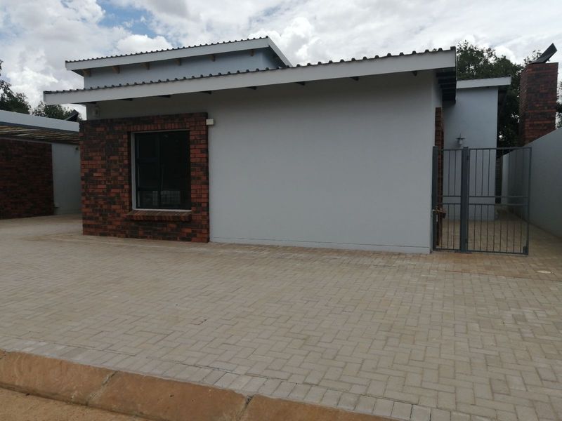 House For Sale in Kuruman Central - Photo 8