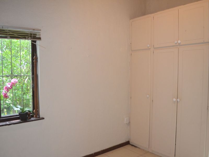 Townhouse For Sale in Bothas Hill - Photo 9