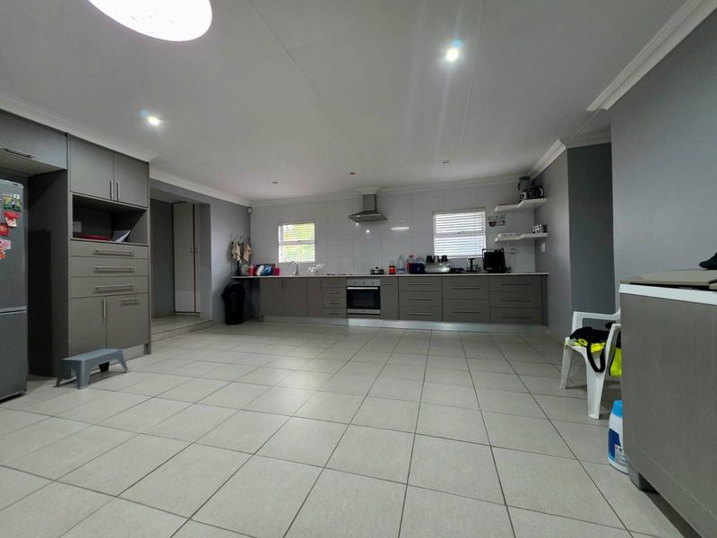 House To Rent in Secunda Central - Photo 8