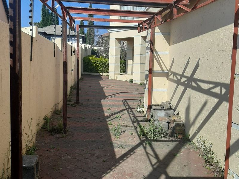 House For Sale in Die Heuwel - Photo 8
