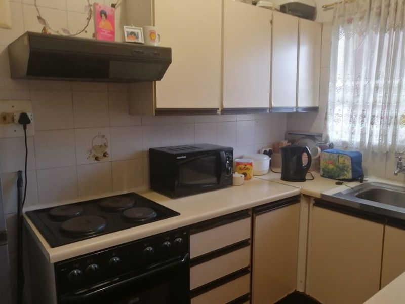 House For Sale in Montclair - Photo 4