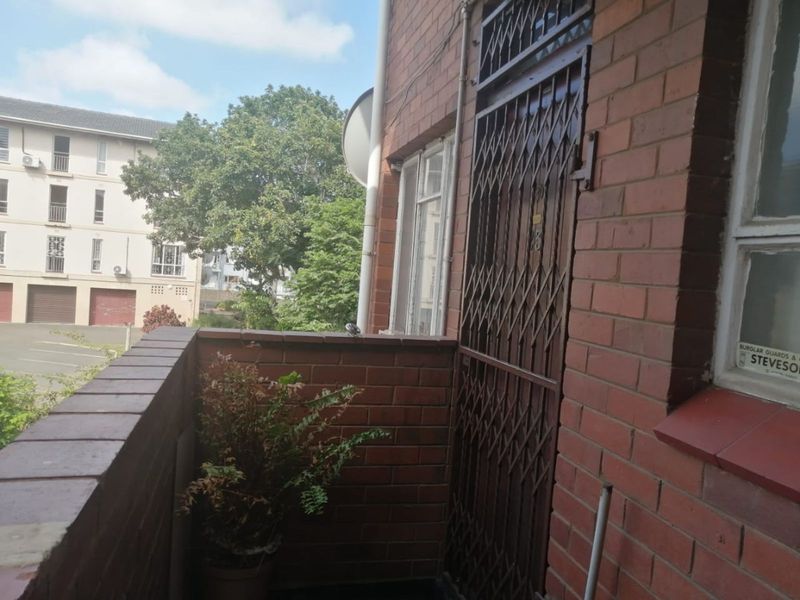 House For Sale in Montclair - Photo 3