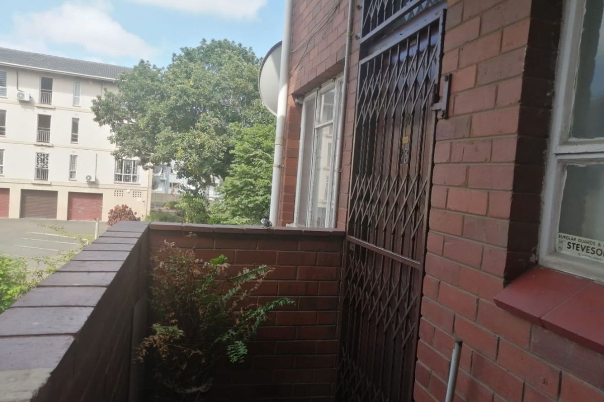 House For Sale in Montclair - Photo 3