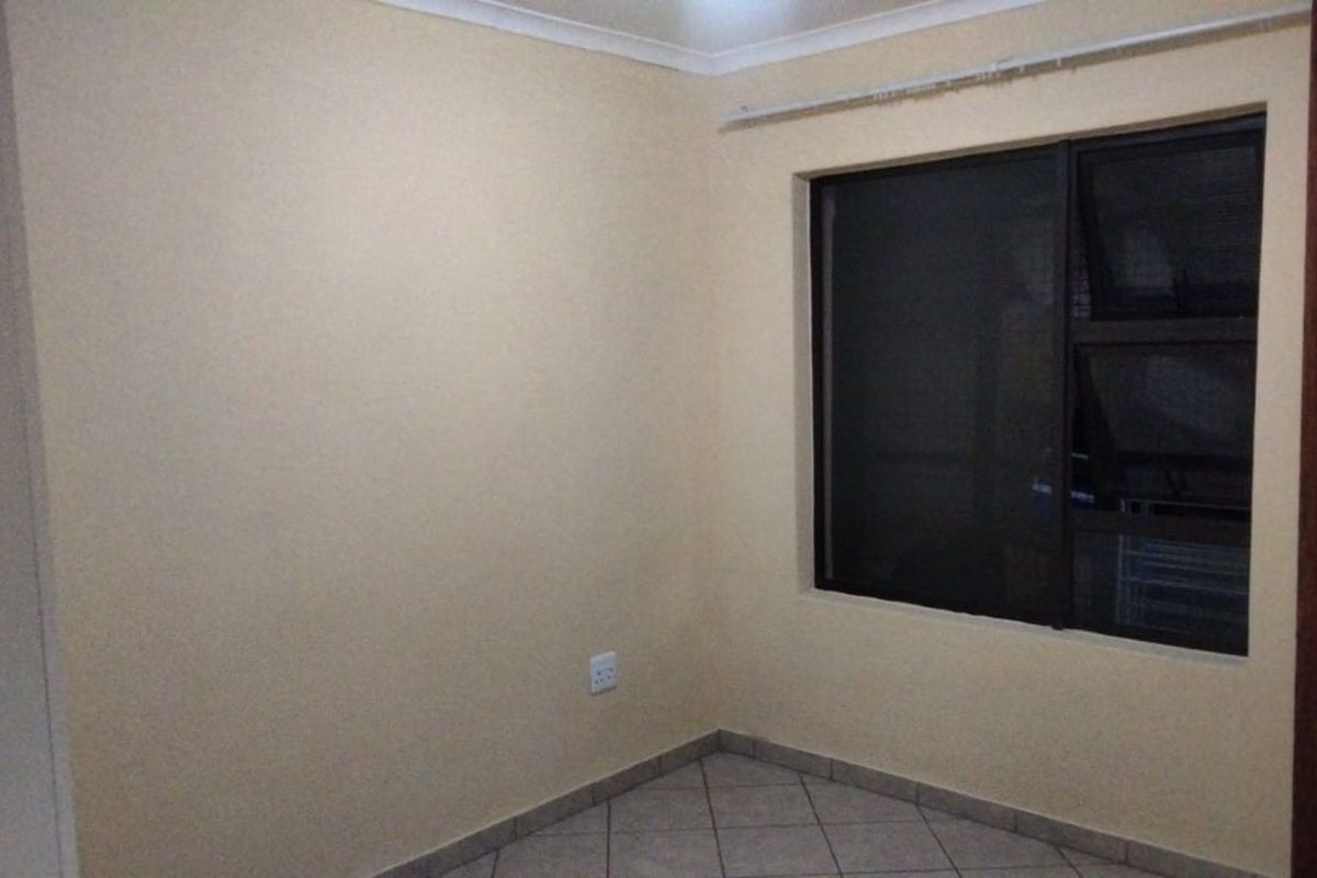 Apartment For Sale in Chantelle - Photo 5