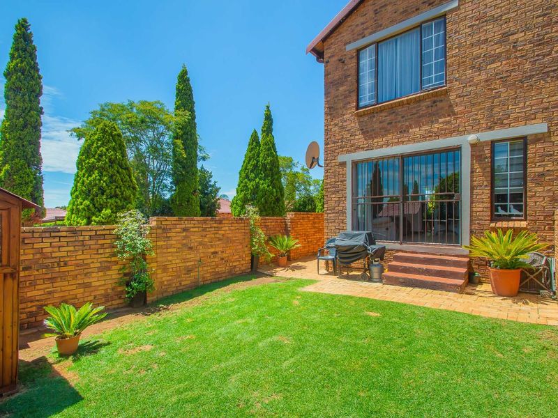 Townhouse For Sale in Honeydew Ridge - Photo 8