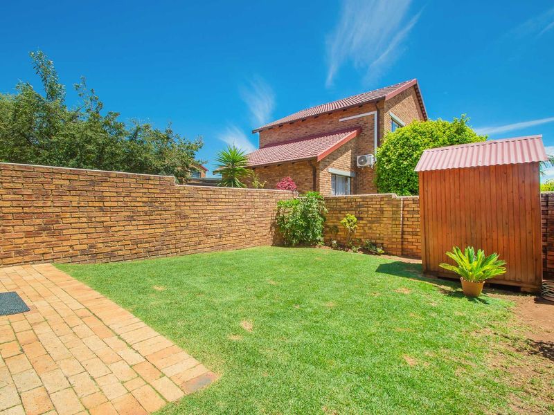 Townhouse For Sale in Honeydew Ridge - Photo 10