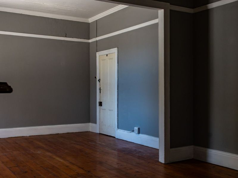 House For Sale in Richmond Hill - Photo 8