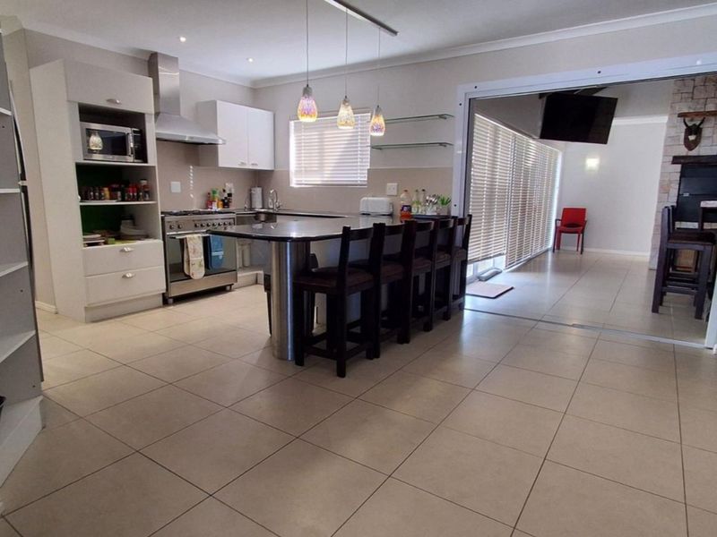 House For Sale in Stilbaai Wes - Photo 8