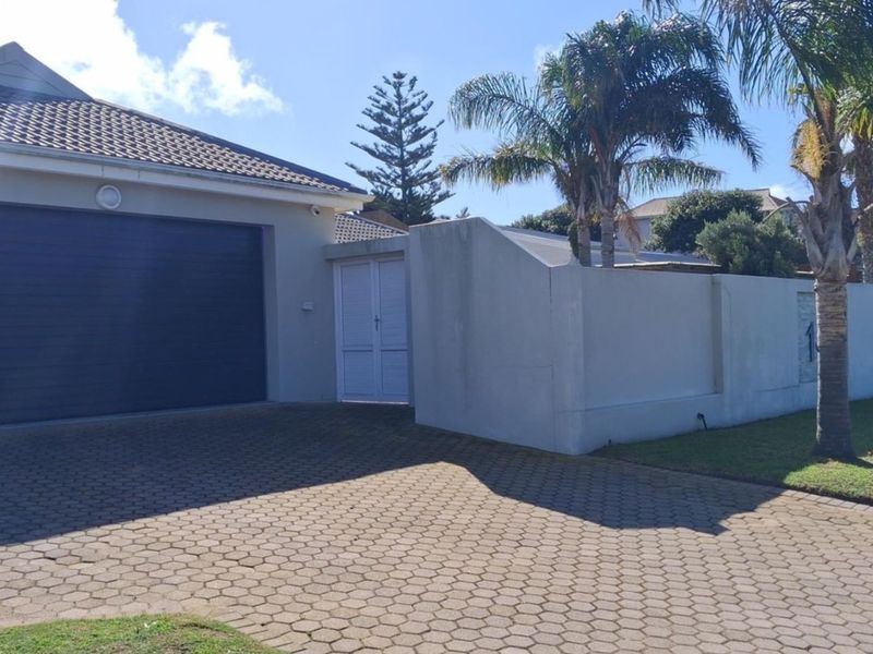House For Sale in Stilbaai Wes - Photo 2