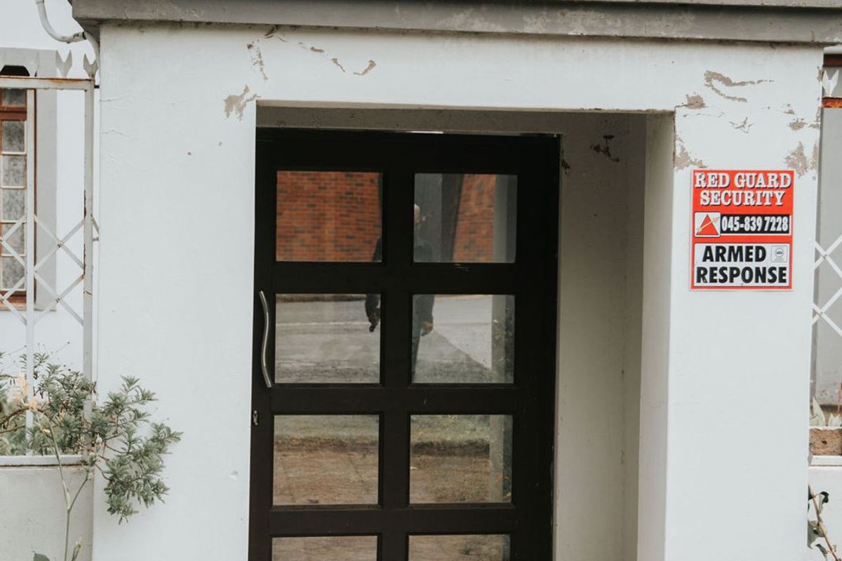 House For Sale in Top Town - Photo 5