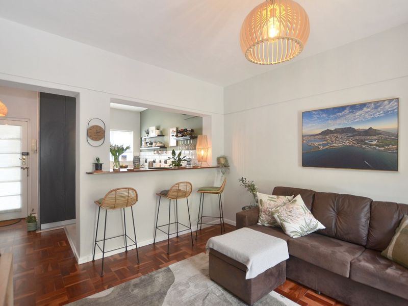 Apartment For Sale in Green Point - Photo 7