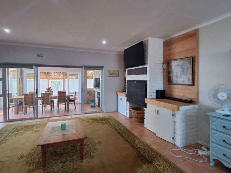 House For Sale in Stilbaai Wes - Photo 8