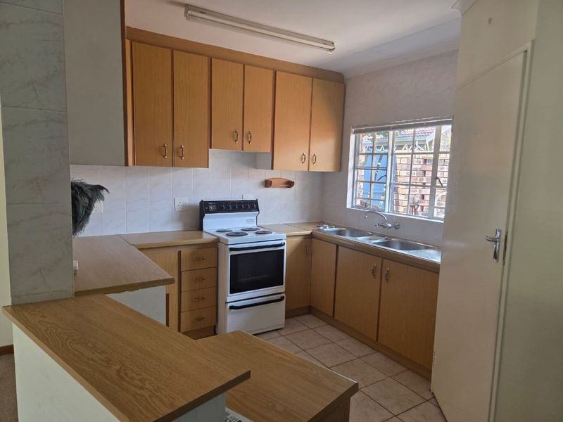 Townhouse For Sale in Polokwane Central - Photo 10