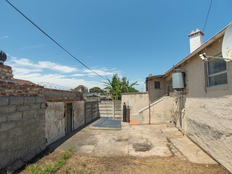 House For Sale in Kensington - Photo 6