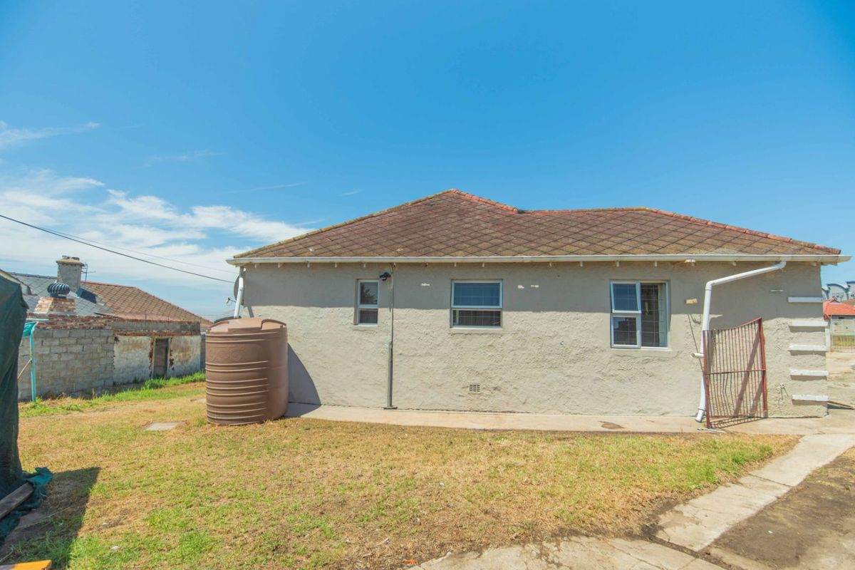 House For Sale in Kensington - Photo 5