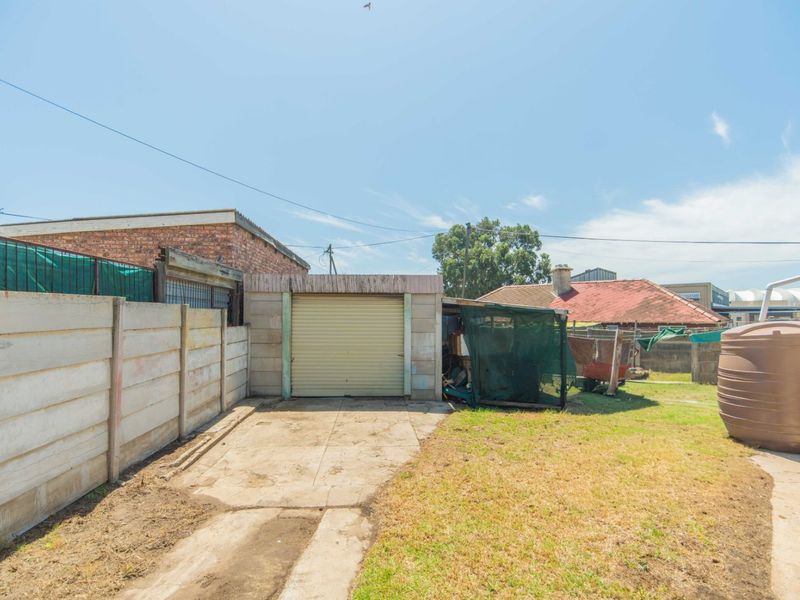 House For Sale in Kensington - Photo 4