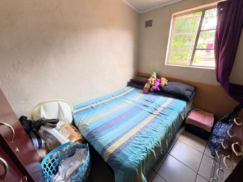 House For Sale in Homevale - Photo 9