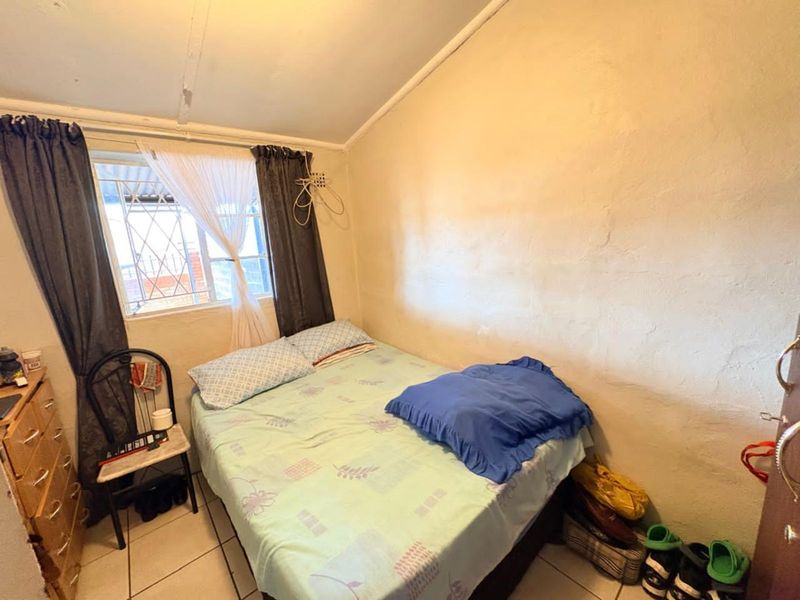 House For Sale in Homevale - Photo 8