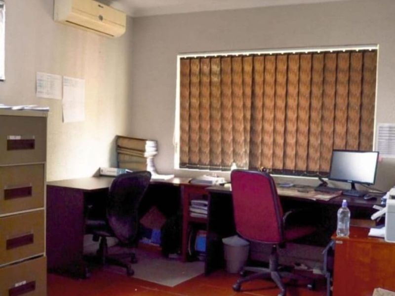 House For Sale in Wonderboom - Photo 3