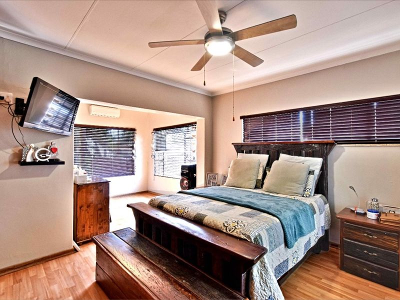 House For Sale in Wonderboom - Photo 10