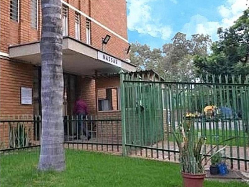 House For Sale in Sunnyside - Photo 3