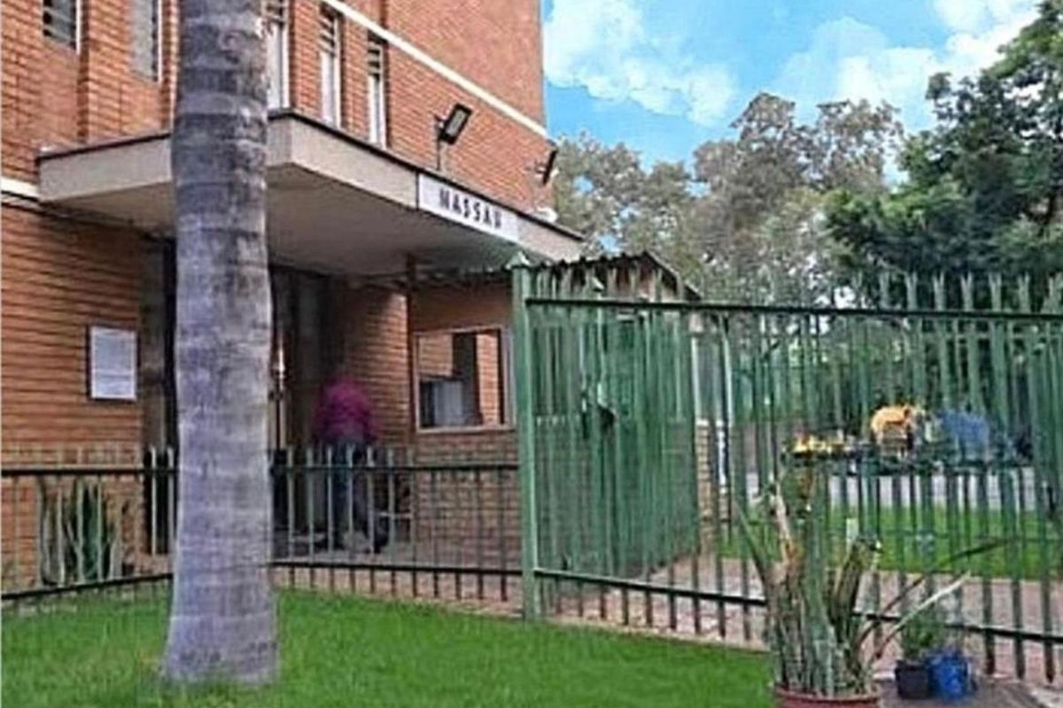 House For Sale in Sunnyside - Photo 3