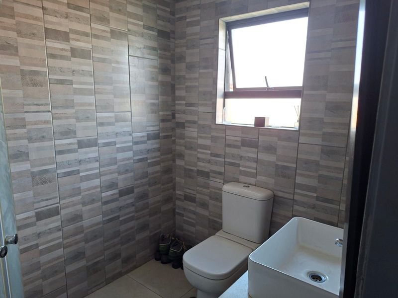 House For Sale in Mahlasedi Park - Photo 6