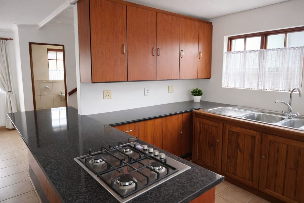 House For Sale in Haenertsburg - Photo 2