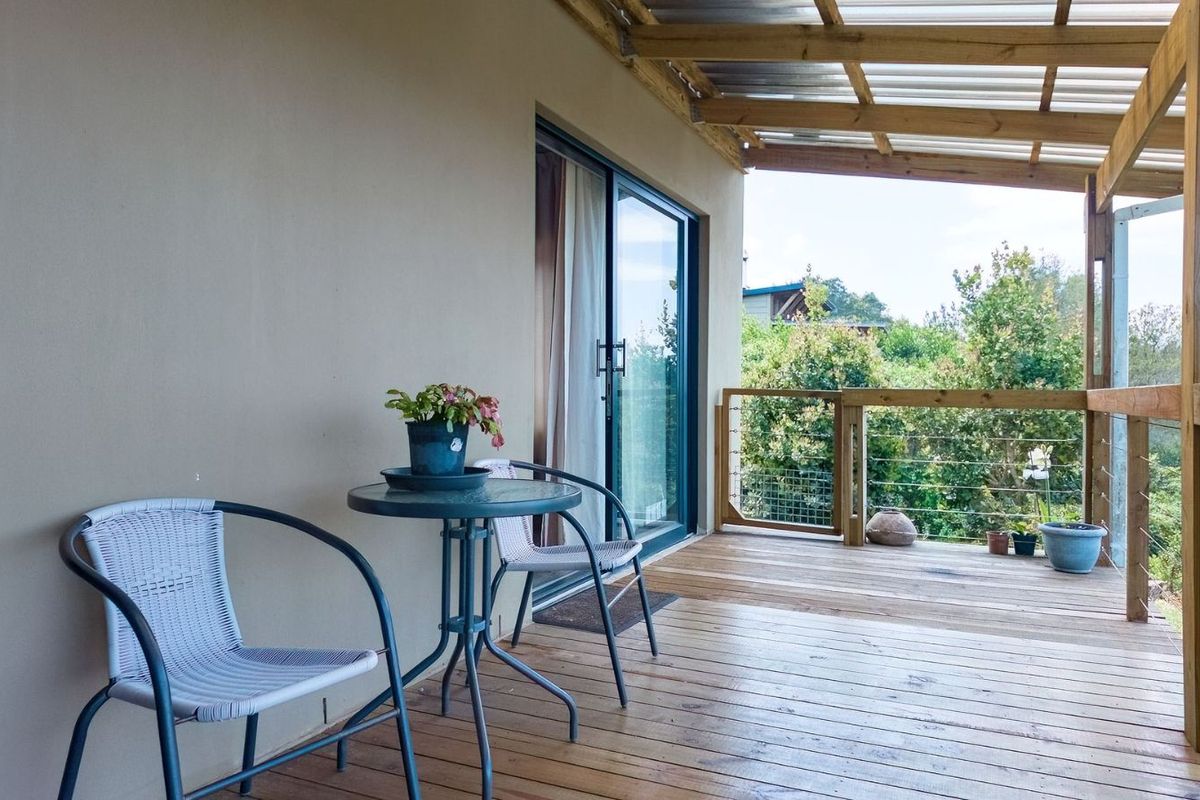 House For Sale in Victoria Bay - Photo 4