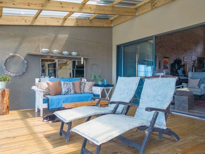 House For Sale in Victoria Bay - Photo 10