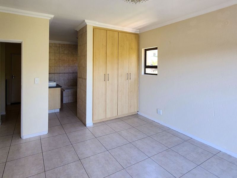 House For Sale in Seaward Estates - Photo 9