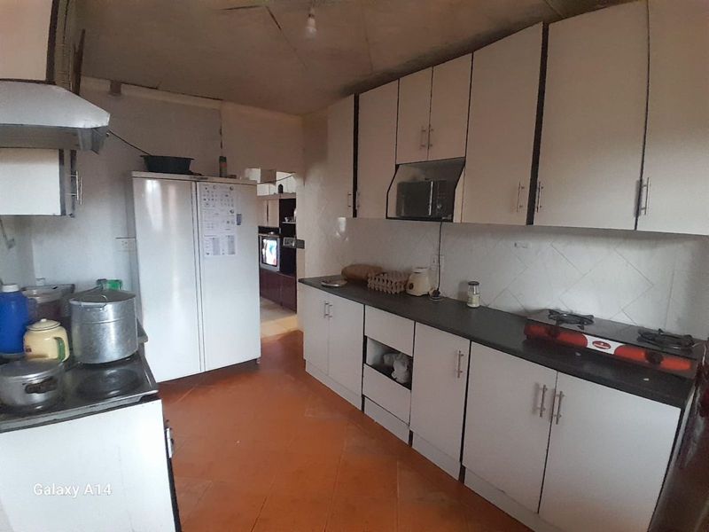 House For Sale in Hammanskraal Central - Photo 9