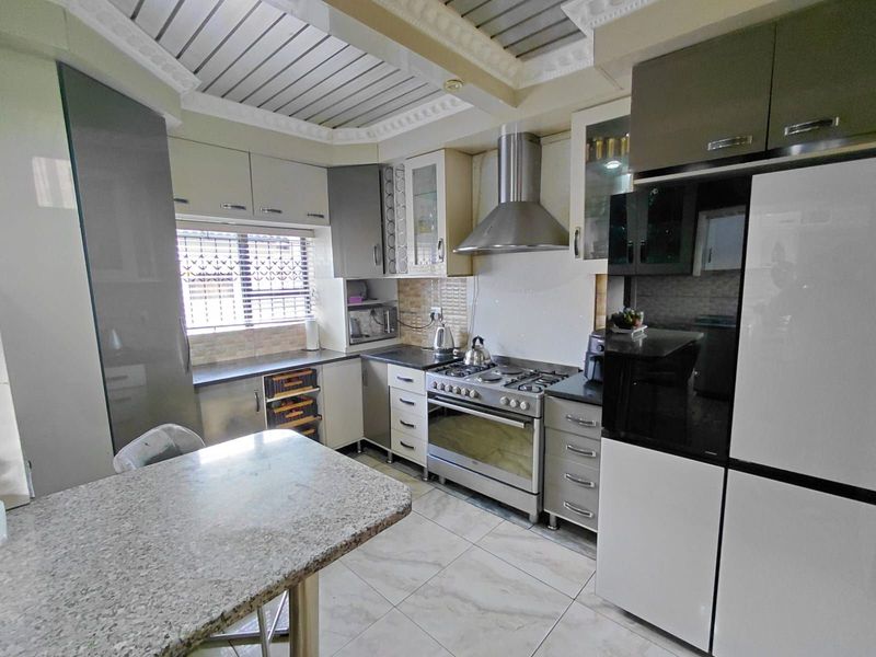 House For Sale in Mahlako-a-phahla Gardens - Photo 4