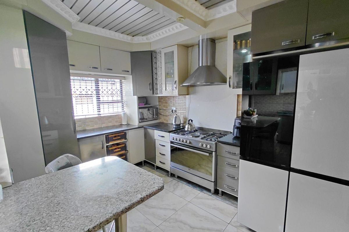 House For Sale in Mahlako-a-phahla Gardens - Photo 4