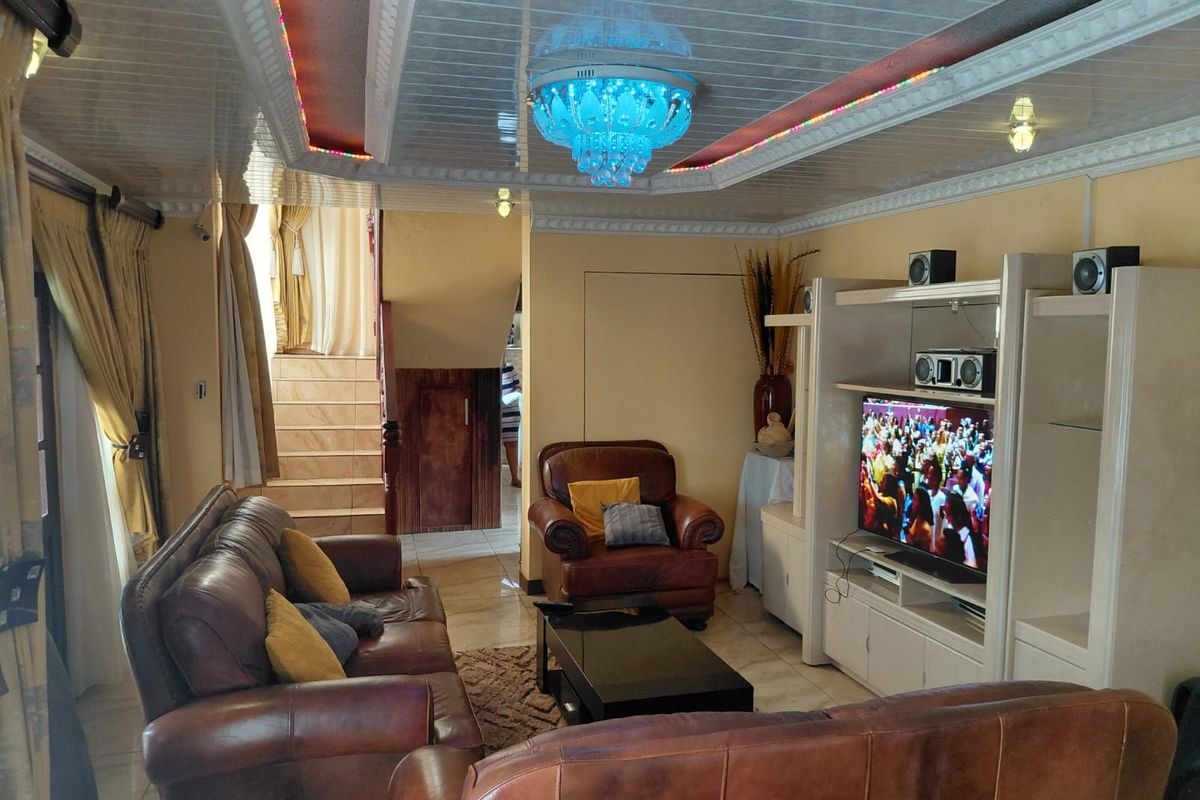 House For Sale in Mahlako-a-phahla Gardens - Photo 3